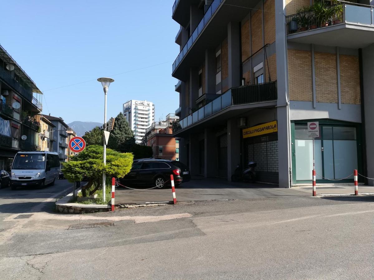 Casa Vovos' Apartment Terni Exterior photo