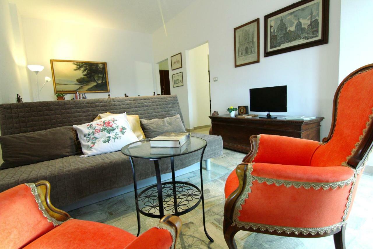 Casa Vovos' Apartment Terni Exterior photo